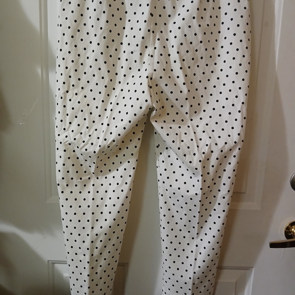 Polka Dot Black/White Stretch Capri Pant - Picture 6 of 8